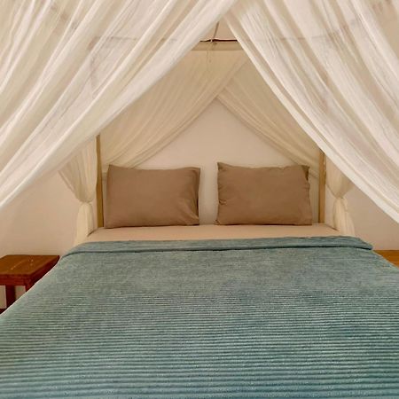 The Village Rua Beach Homestay 외부 사진