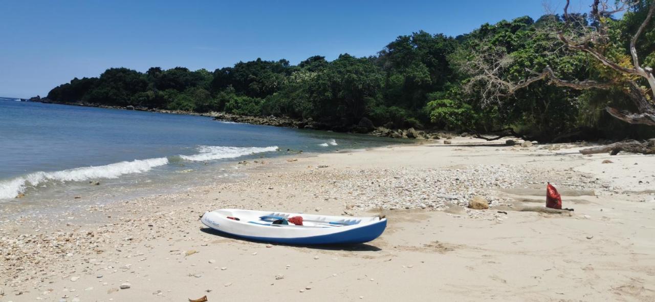 The Village Rua Beach Homestay 외부 사진